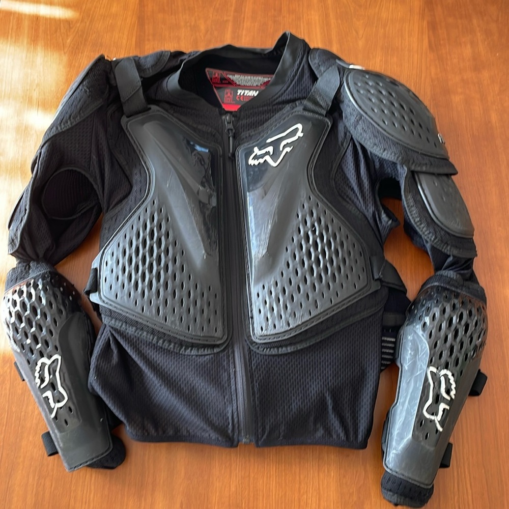 FOX racing Titan Sport Chest Guard Jacket men’s small 43-48 CM chest - Picture 3 of 16